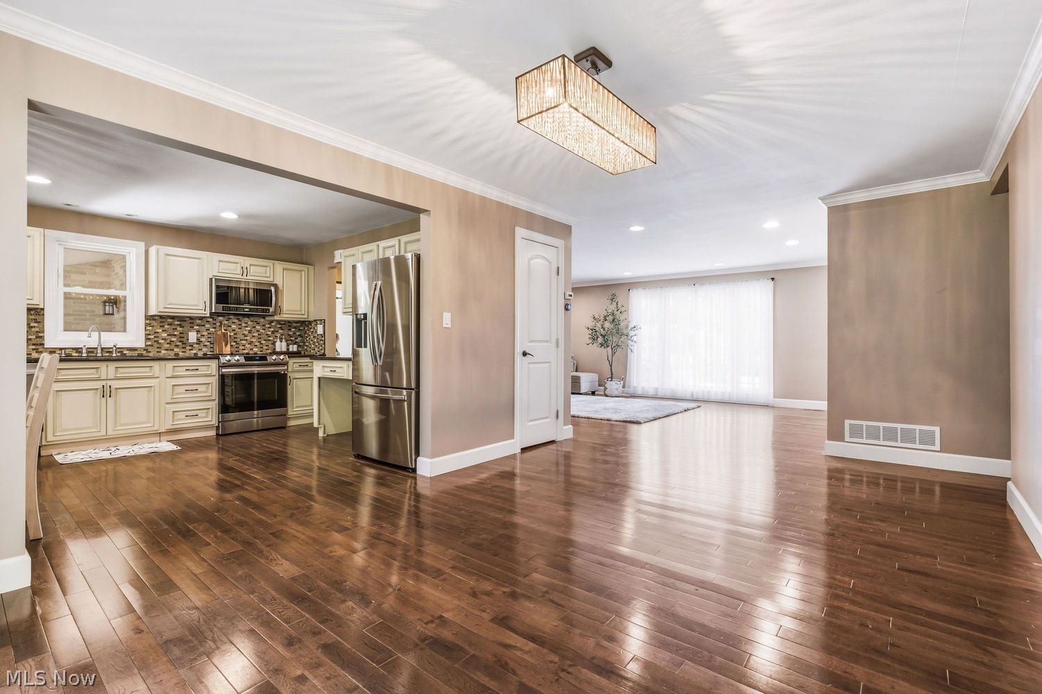 10164 Lynn Drive North Royalton OH 44133