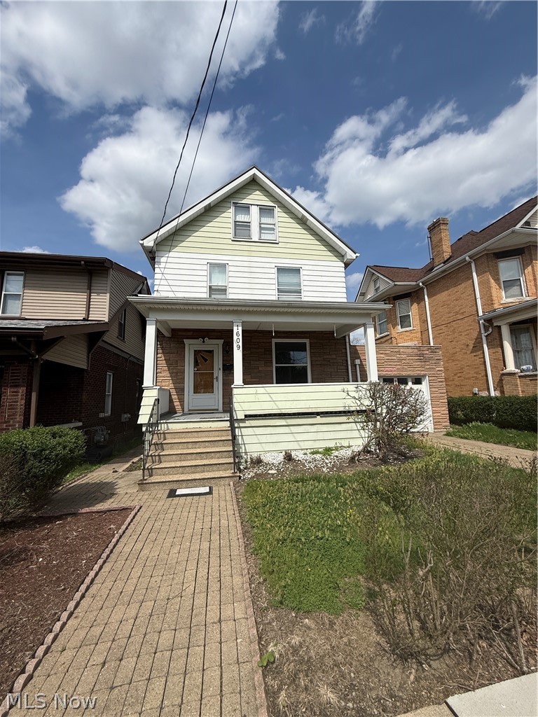 1609 Ridge Avenue Steubenville OH 43952