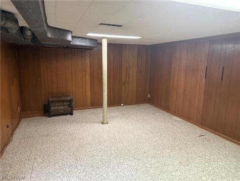 1609 Ridge Avenue Steubenville OH 43952