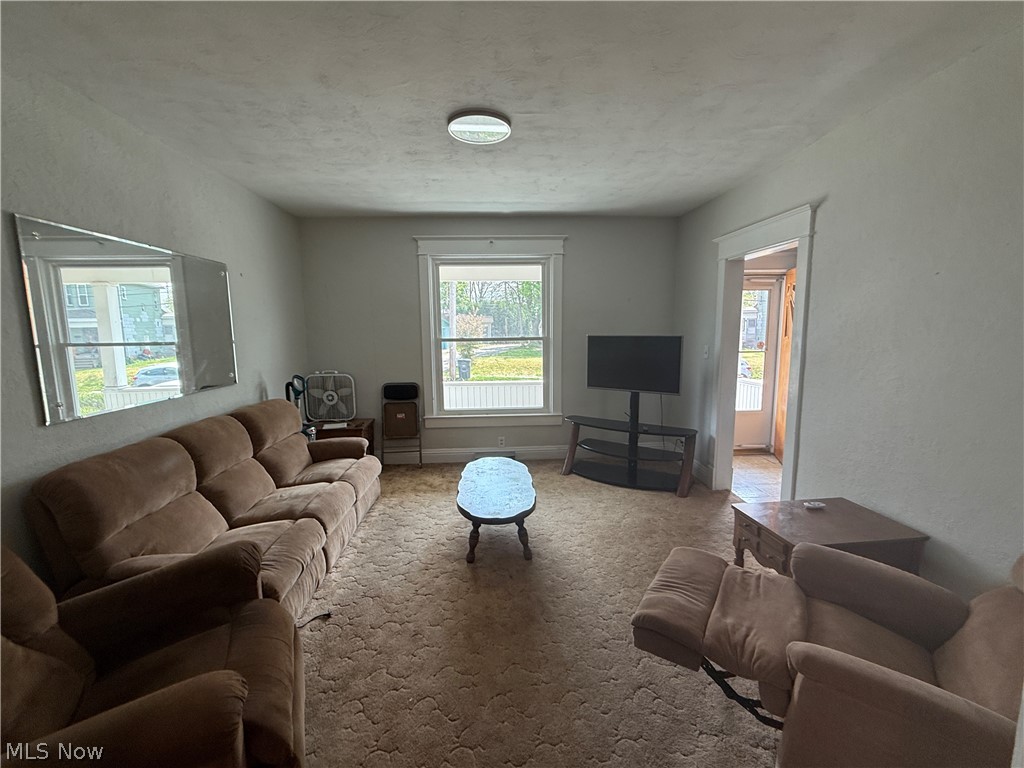 1609 Ridge Avenue Steubenville OH 43952