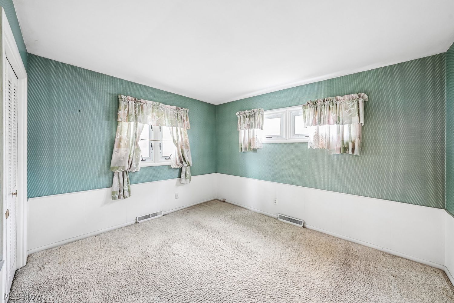 6645 Somerset Drive Brecksville OH 44141