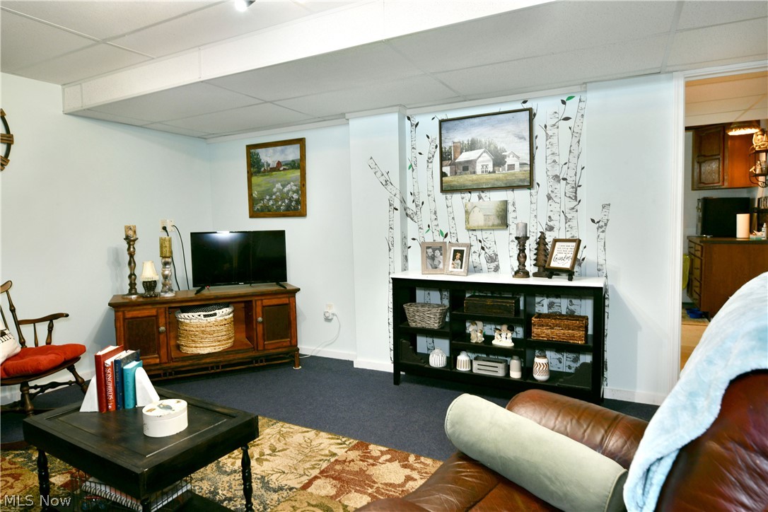 11 Danbury Court NW Warren OH 44481