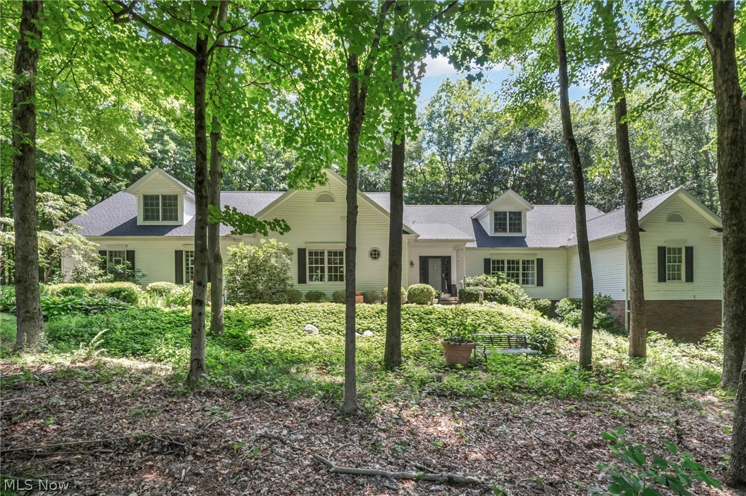 1144 Tanglewood Drive Mantua OH 44255