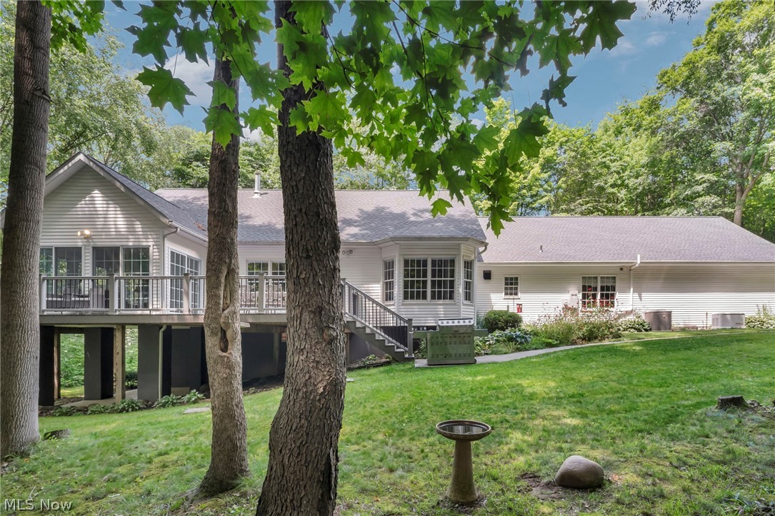 1144 Tanglewood Drive Mantua OH 44255