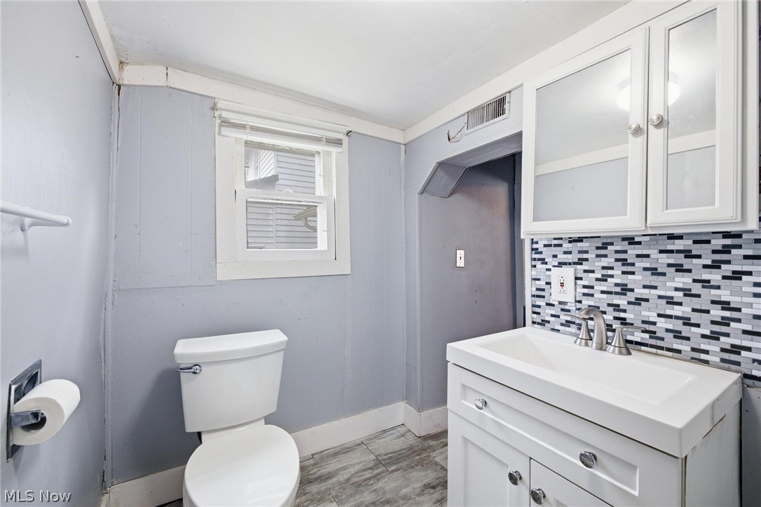 29 S High Street Jeromesville OH 44840