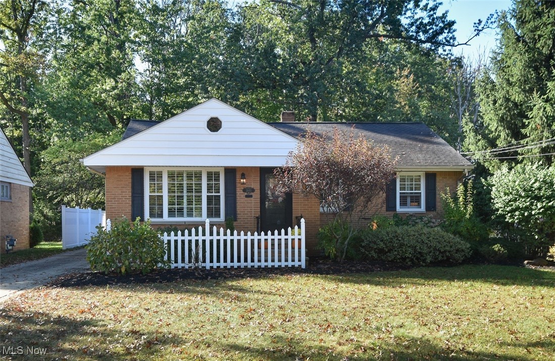 24411 E Oakland Bay Village OH 44140