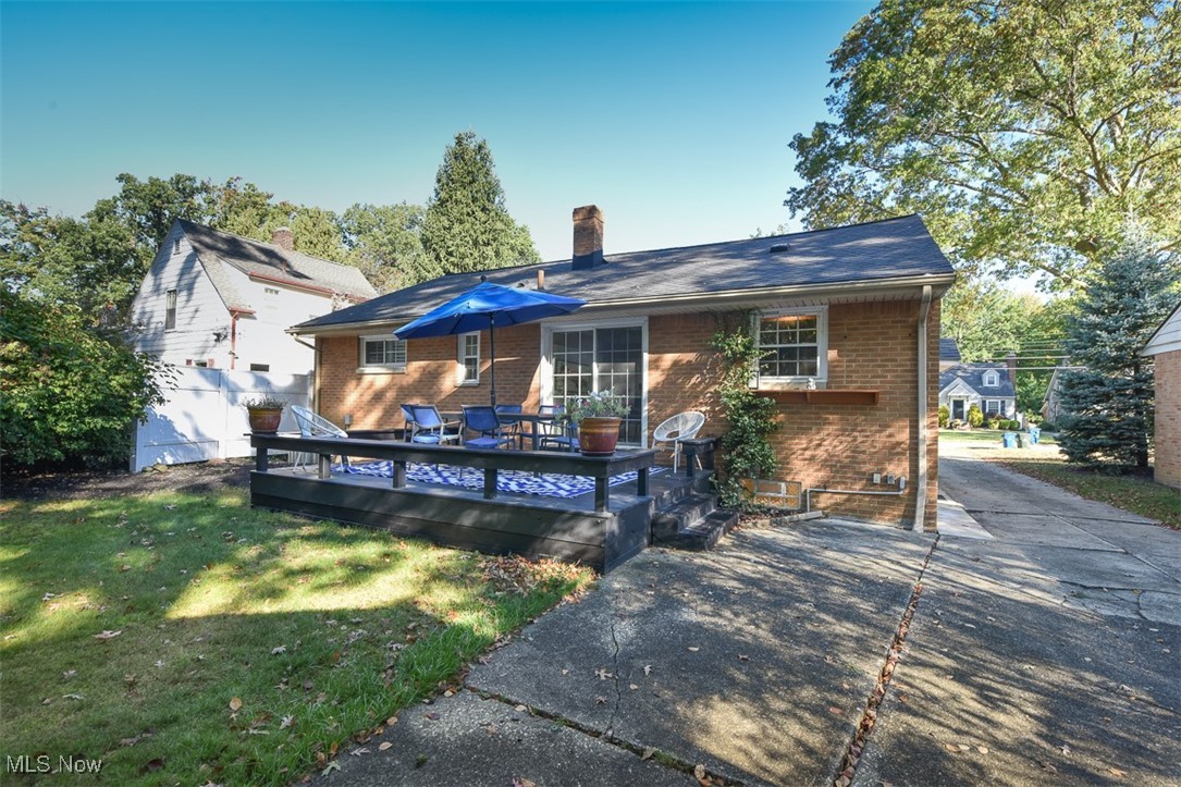 24411 E Oakland Bay Village OH 44140