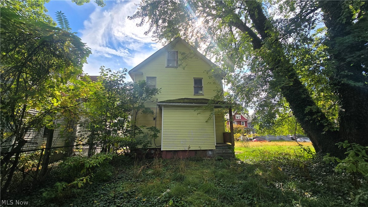 10605 Englewood Avenue Cleveland OH 44108