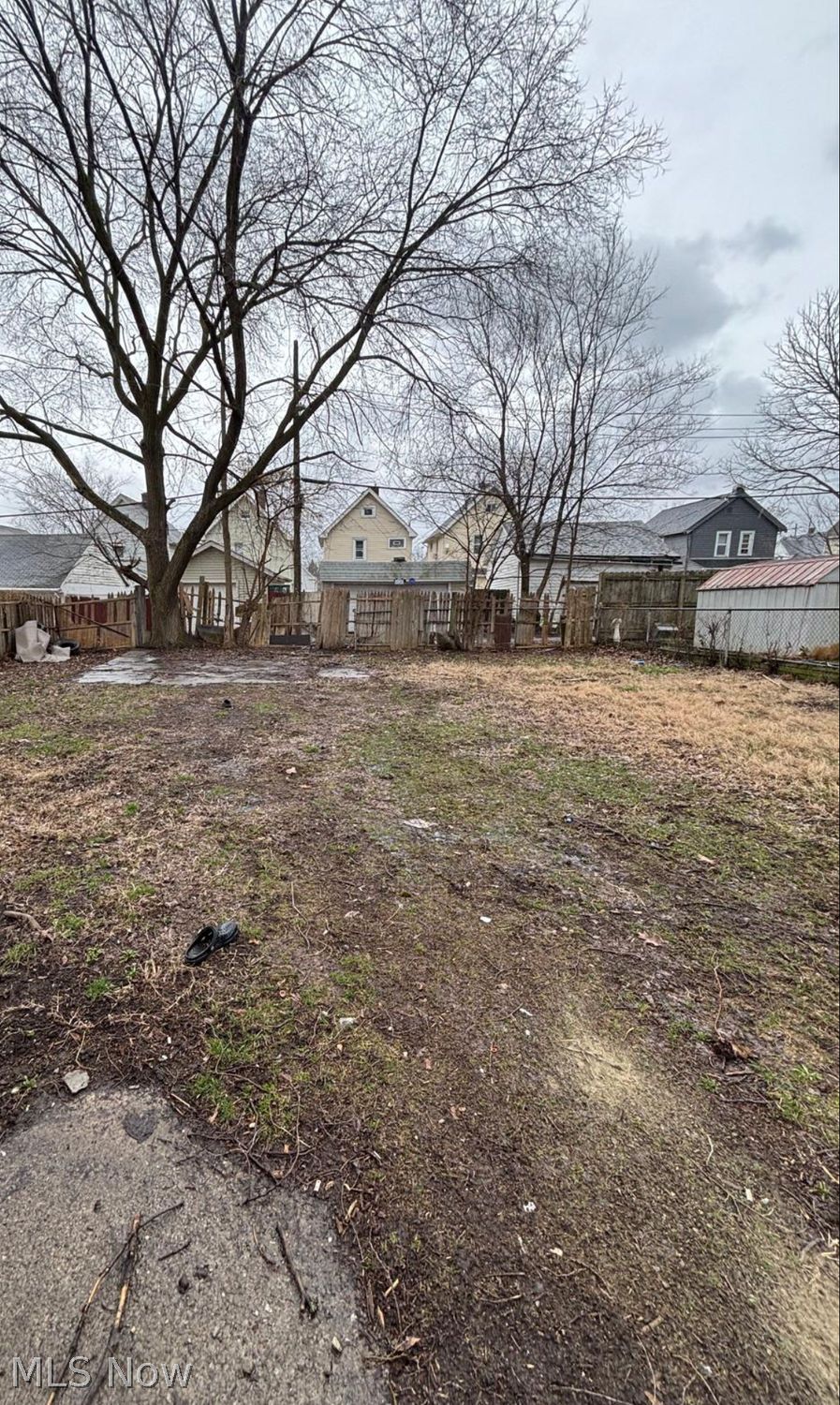3053 W 105th Street W Cleveland OH 44111