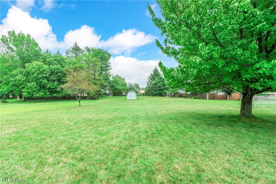 7541 Green Valley Drive Parma OH 44134