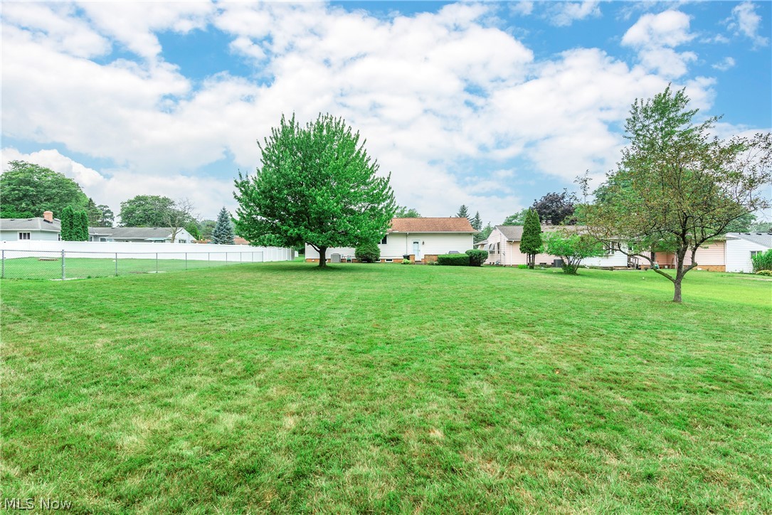 7541 Green Valley Drive Parma OH 44134