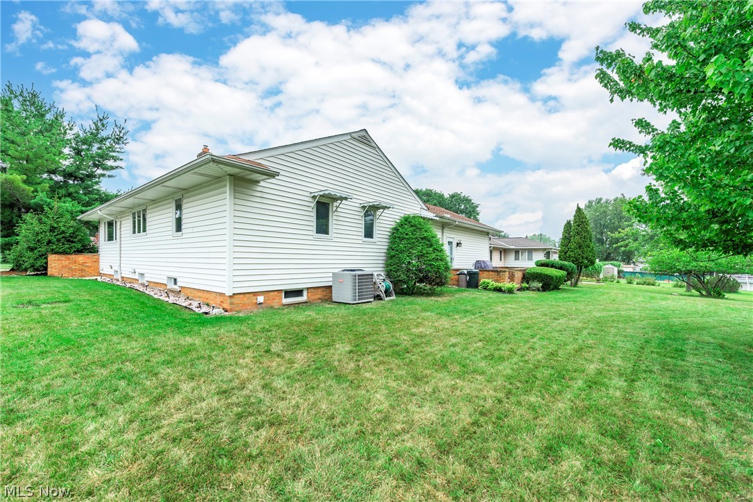 7541 Green Valley Drive Parma OH 44134
