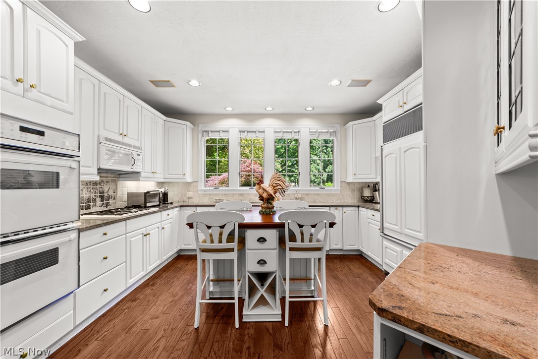26 Haskell Drive Bratenahl OH 44108