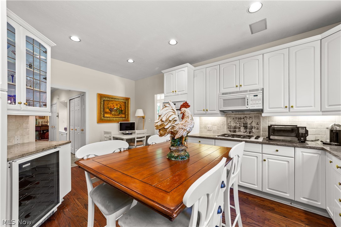 26 Haskell Drive Bratenahl OH 44108