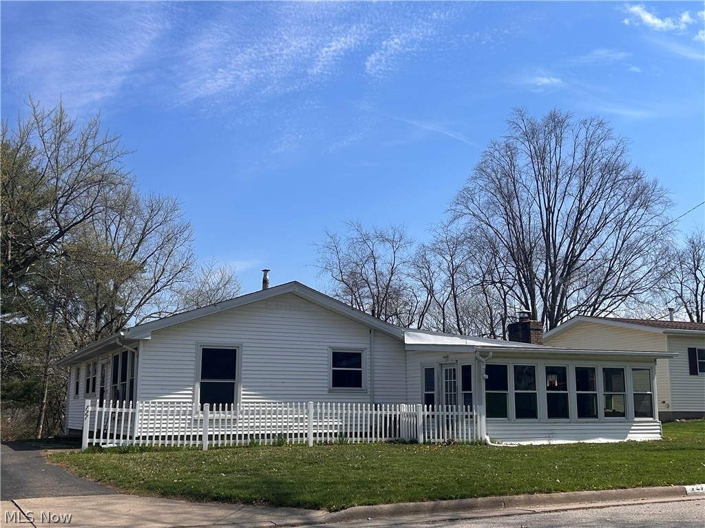 727 Circle Hill Road SE North Canton OH 44720