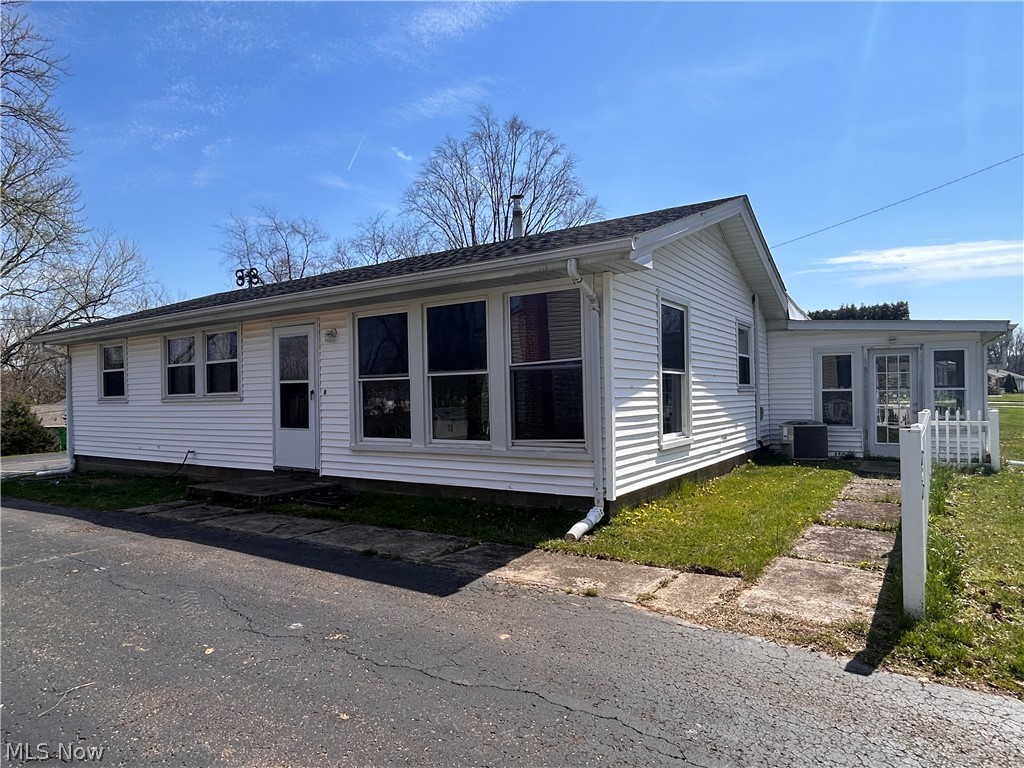 727 Circle Hill Road SE North Canton OH 44720