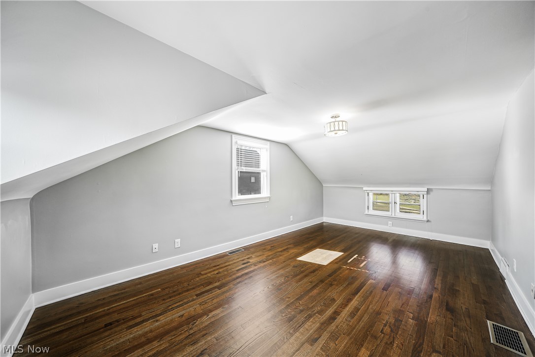 43 N Oviatt Street Hudson OH 44236