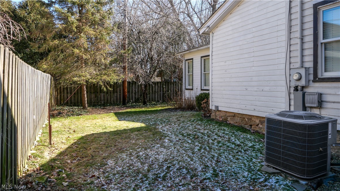 43 N Oviatt Street Hudson OH 44236