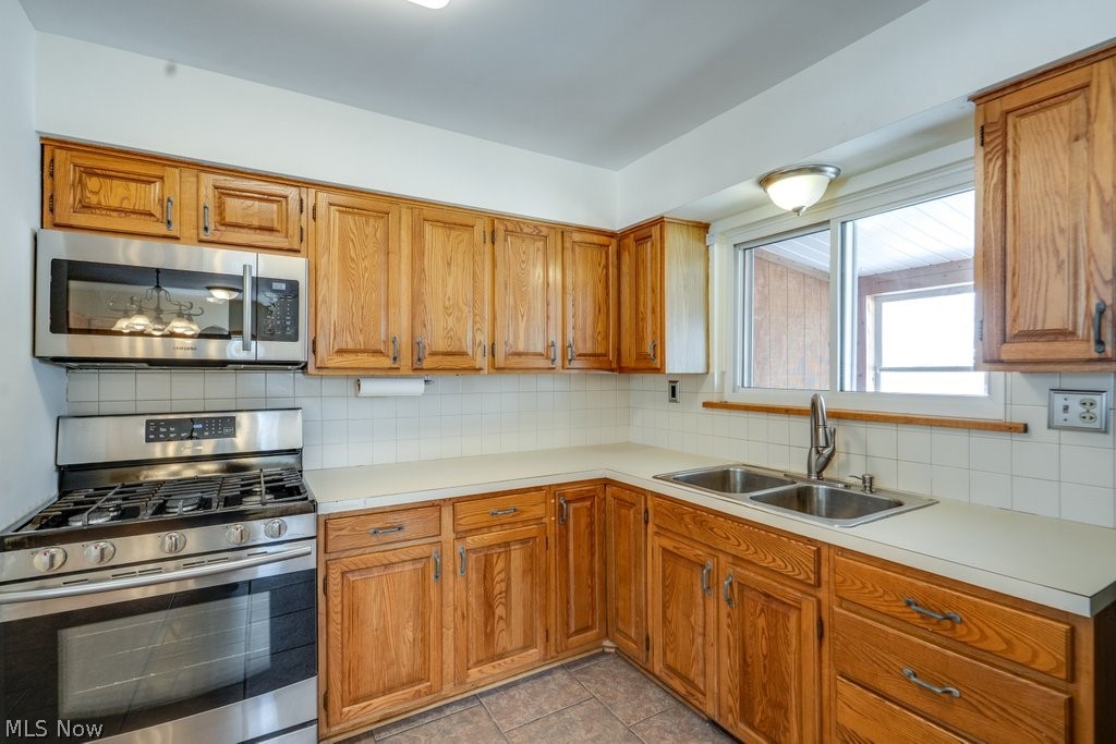 3532 Gary Drive Mogadore OH 44260