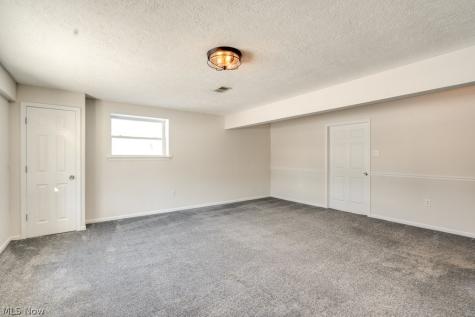 3532 Gary Drive Mogadore OH 44260