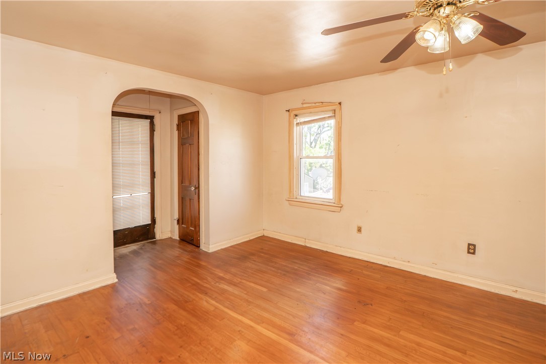3812 E Antisdale Road South Euclid OH 44118