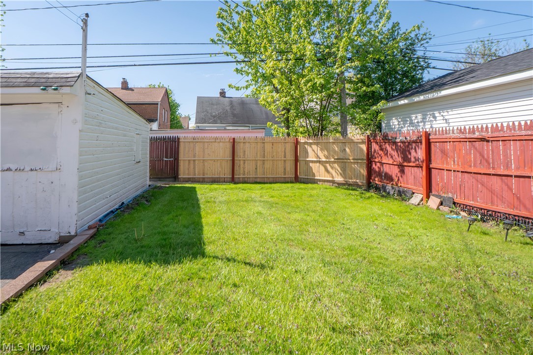 3812 E Antisdale Road South Euclid OH 44118