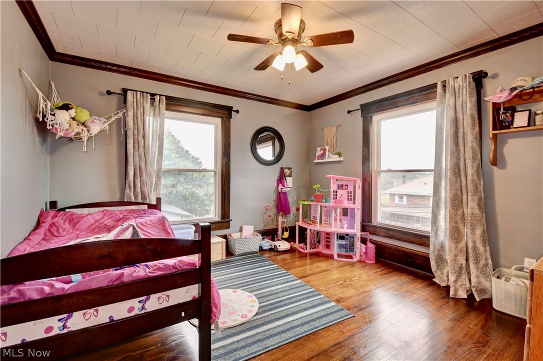 215 Dover Road NE Sugarcreek OH 44681