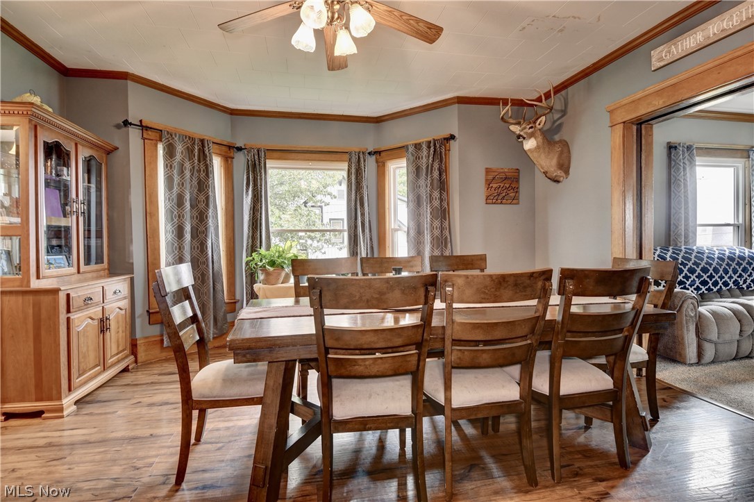 215 Dover Road NE Sugarcreek OH 44681