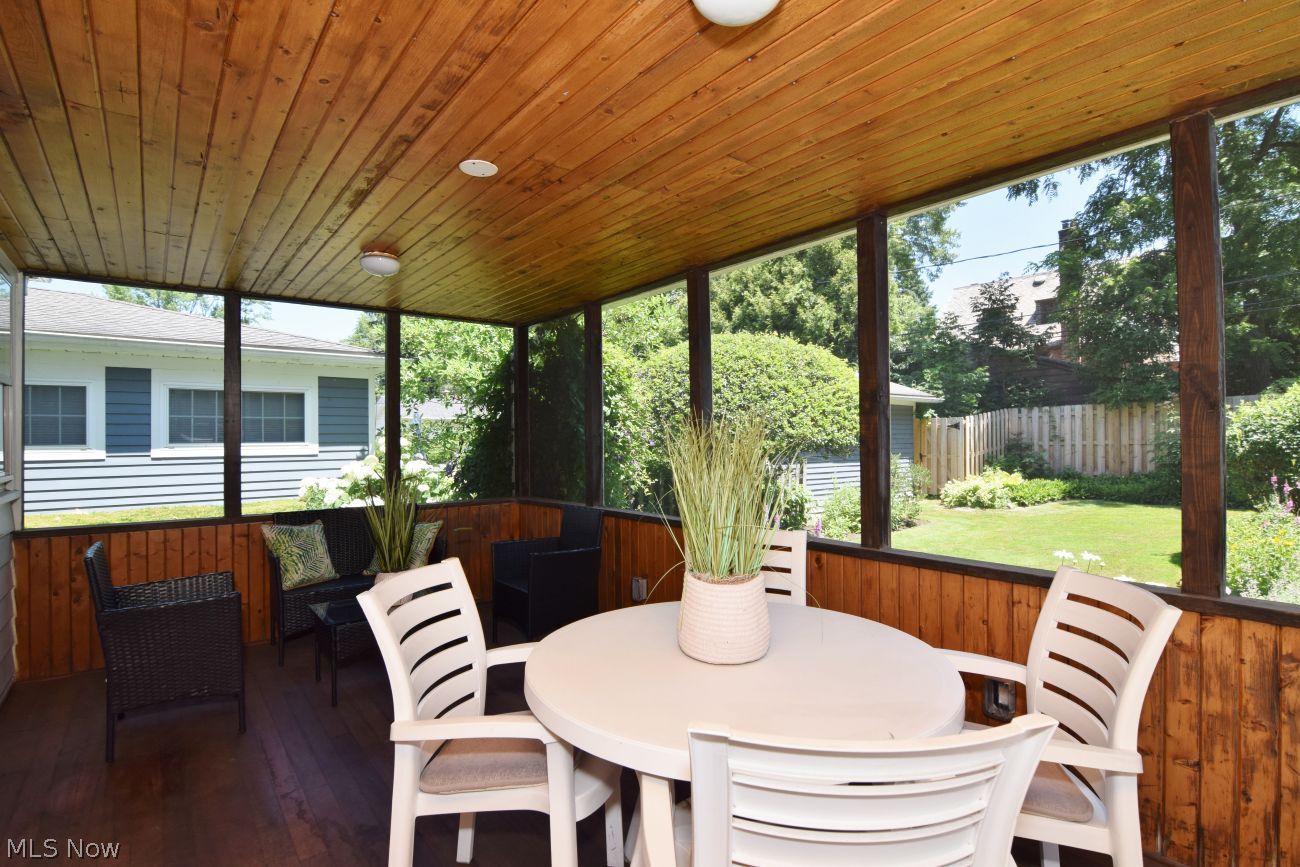 3325 Lansmere Road Shaker Heights OH 44122