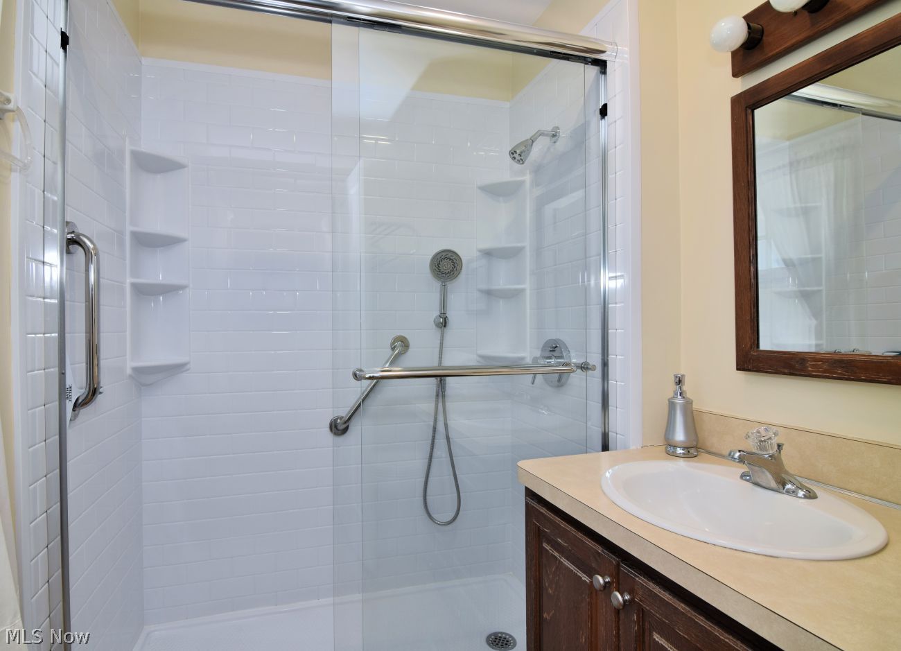 3325 Lansmere Road Shaker Heights OH 44122