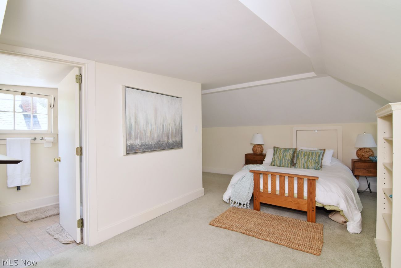 3325 Lansmere Road Shaker Heights OH 44122