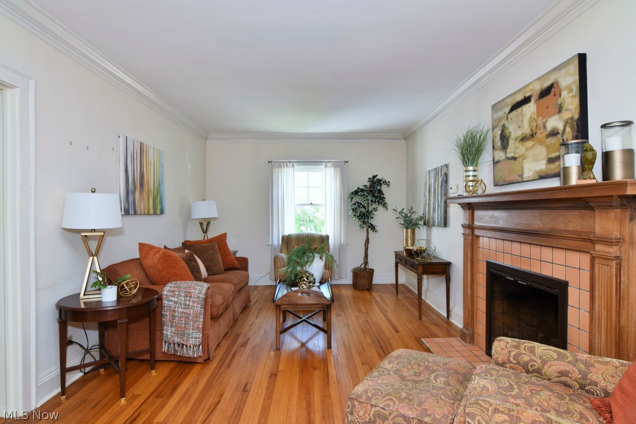 3325 Lansmere Road Shaker Heights OH 44122