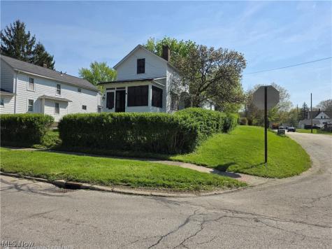 447 S Diamond Street Ravenna OH 44266