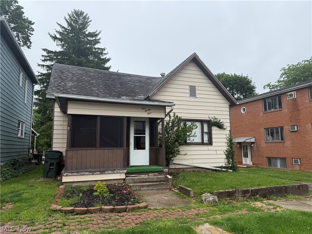 421 N 11th Street Cambridge OH 43725