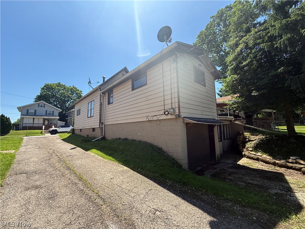 421 N 11th Street Cambridge OH 43725