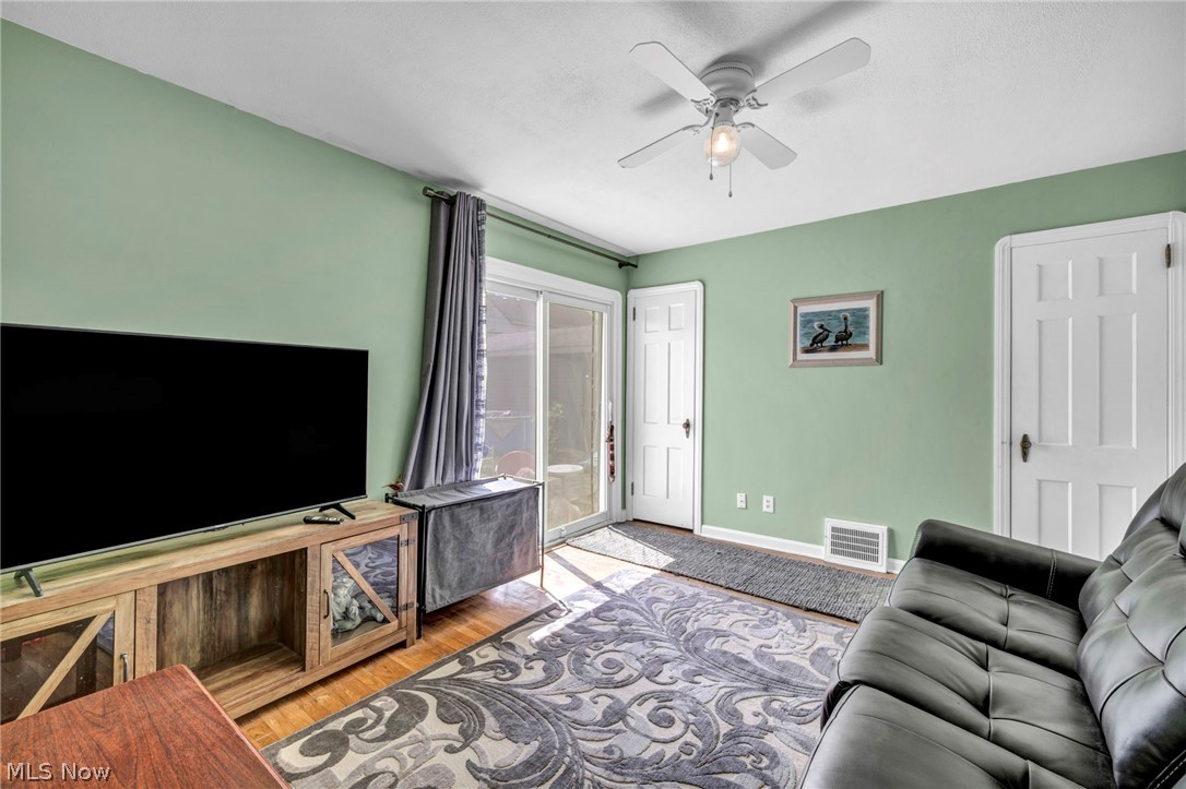 2027 Tampa Avenue Cleveland OH 44109