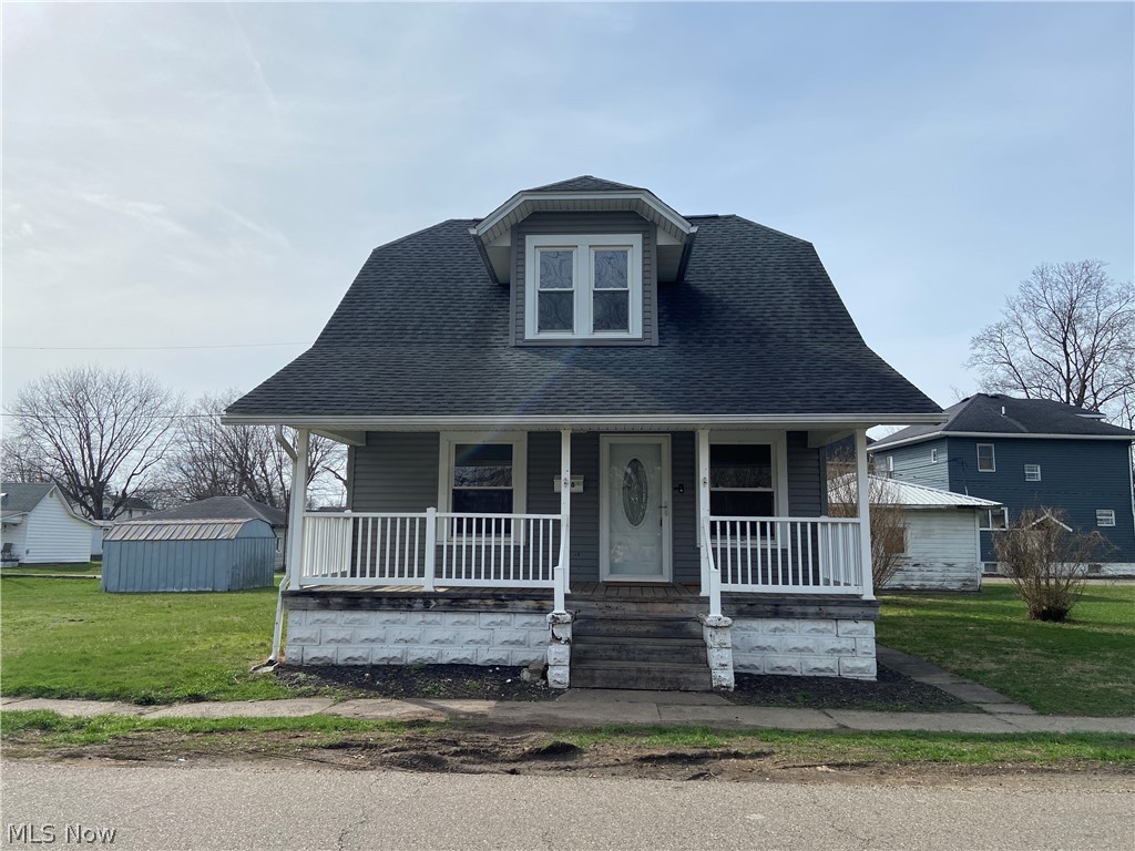 428 Chestnut Street Newcomerstown OH 43832