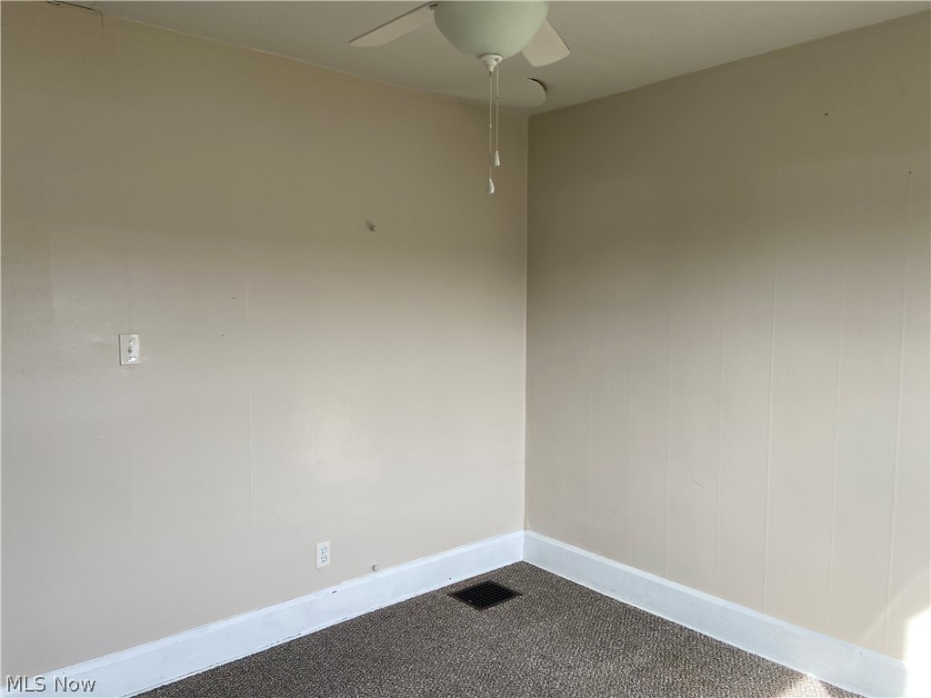 428 Chestnut Street Newcomerstown OH 43832