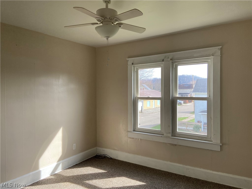 428 Chestnut Street Newcomerstown OH 43832