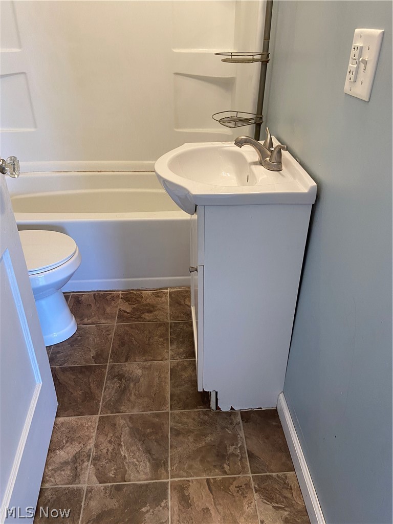 428 Chestnut Street Newcomerstown OH 43832