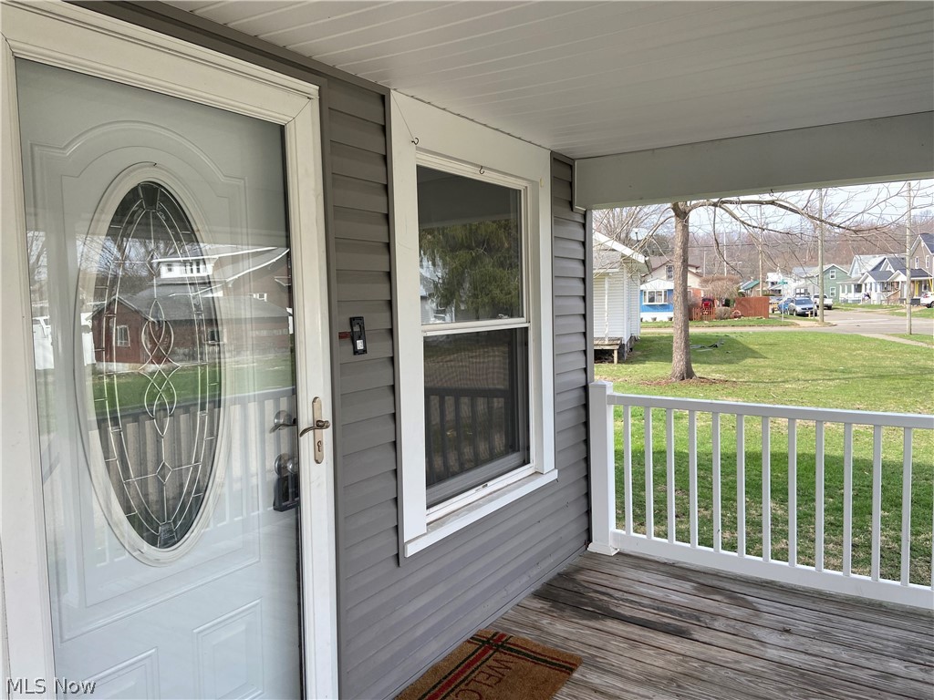 428 Chestnut Street Newcomerstown OH 43832