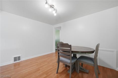 4573 Aurora Street NW Canton OH 44708
