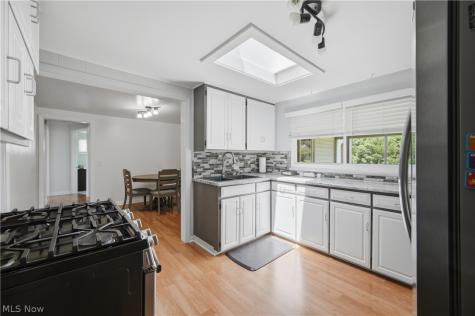 4573 Aurora Street NW Canton OH 44708