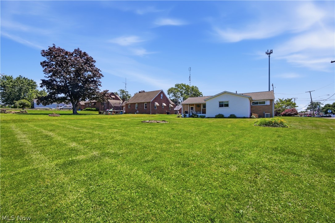 4573 Aurora Street NW Canton OH 44708