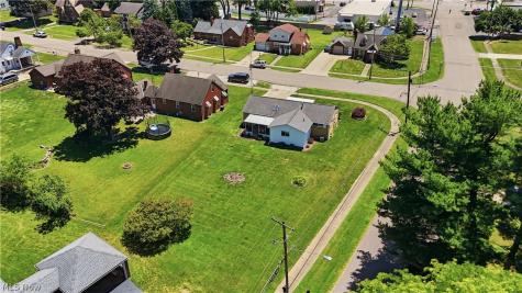 4573 Aurora Street NW Canton OH 44708