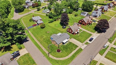 4573 Aurora Street NW Canton OH 44708