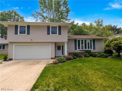 30223 Chatham Point Drive Bay Village OH 44140