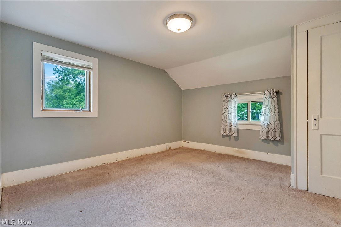 198 Stratford Avenue Wadsworth OH 44281