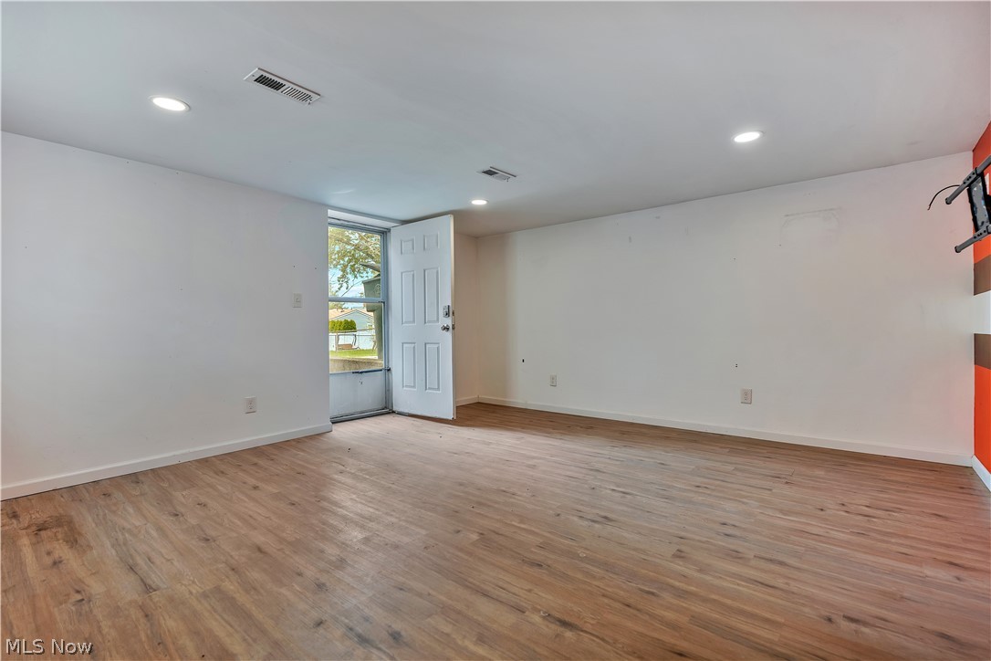 198 Stratford Avenue Wadsworth OH 44281