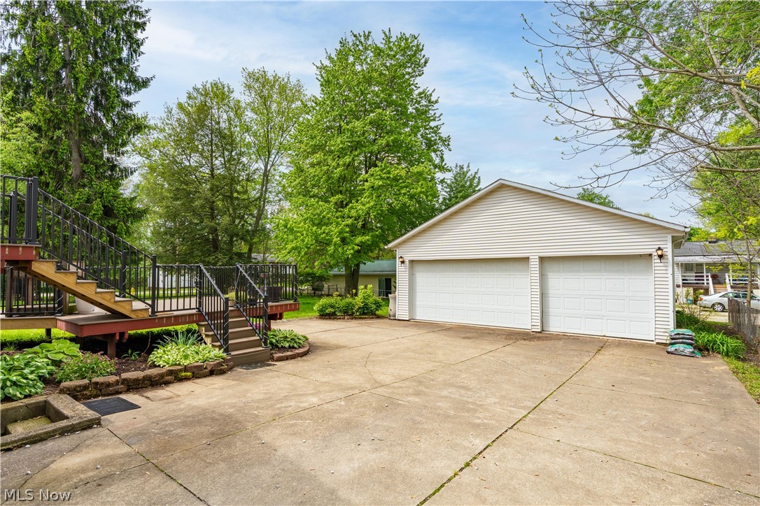 198 Stratford Avenue Wadsworth OH 44281